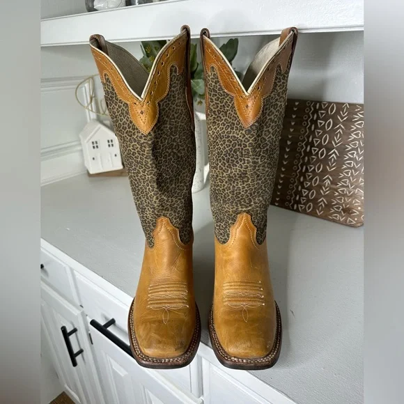 Ariat Crossfire Leopard Flare Leather Wester Cowboy Boots Women's - Size 8.5 B - Picture 2 of 8